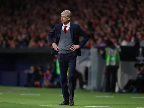 Petr Cech: ‘Người kế vị nhất định phải học theo Wenger’