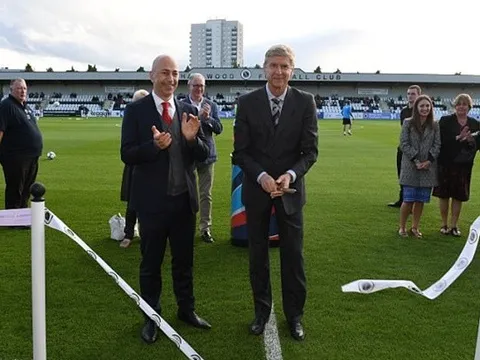Wenger bất ngờ đi "chinh phạt" cùng đội trẻ