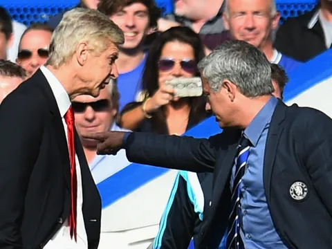 Wenger muốn "hòa bình" với Mourinho