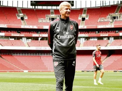 Wenger: 'Tôi biết mọi người muốn giết tôi'