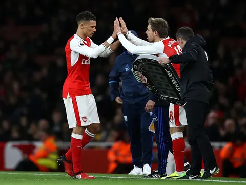 Wenger và câu hỏi 3-4-2-1 (Phần 2): Tàn nhẫn hơn một chút