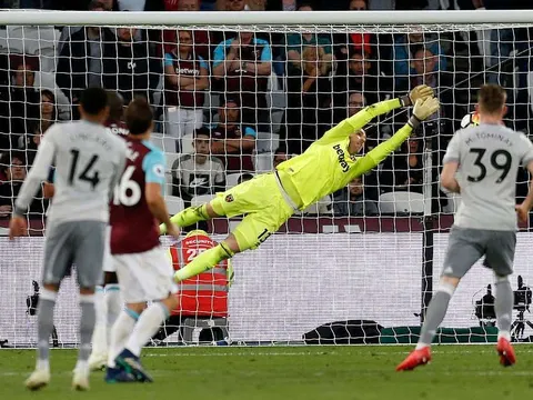West Ham 0-0 Man Utd: Bước chạy đà không hoàn hảo