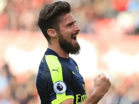  West Ham chốt giá và mức lương cho Giroud