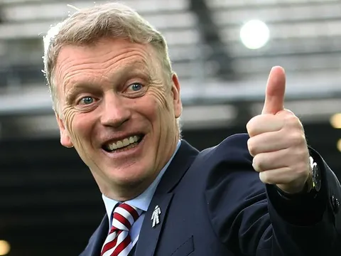 West Ham trụ hạng thành công, núi tiền chờ David Moyes