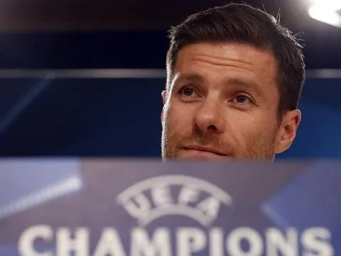 Xabi Alonso nức nở ca ngợi Real Madrid trước ngày tái ngộ