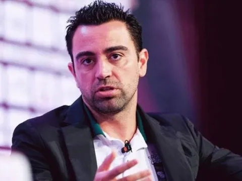 Xavi lên nắm quyền tại đội tuyển Tây Ban Nha?