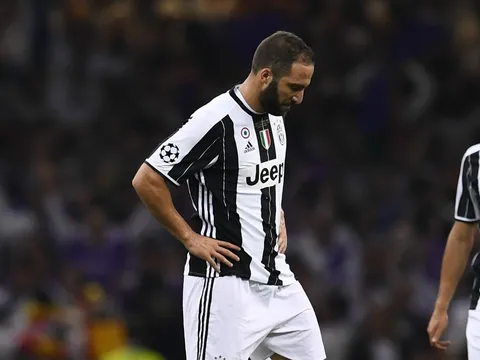 Xét về quỹ lương, Juventus chỉ 'hít khói' Real Madrid
