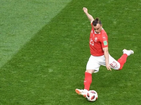 Xherdan Shaqiri sẽ chơi ở đâu trong đội hình của Liverpool?