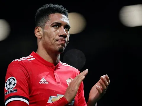 XONG: Đã rõ vụ Smalling rời Man Utd