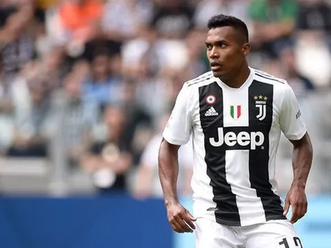 XONG! Mourinho ra quyết định THEN CHỐT vụ Alex Sandro