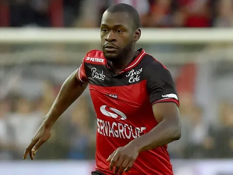 Yannis Salibur: Ngôi sao rê bóng bậc thầy ở Ligue 1