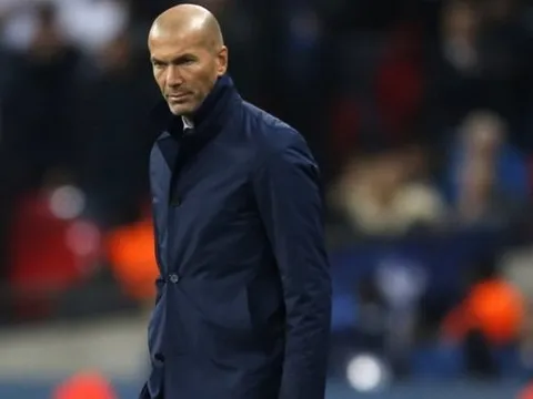 Cán mốc 100 chiến thắng, Zidane sánh ngang các huyền thoại Real