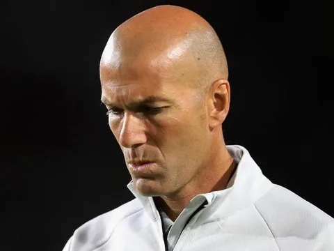 Zidane không bận tâm đến việc Real thua Barcelona