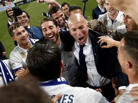 Real Madrid vô địch La Liga: Kẻ mạnh nhất đã chiến thắng!