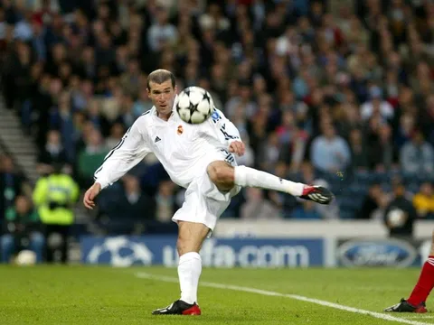 Nhìn lại 17 trận siêu kinh điển của Zinedine Zidane