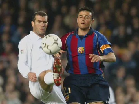 Zinedine Zidane từng thi đấu ra sao ở El Clasico?