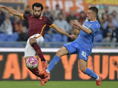 01h45 ngày 02/04, AS Roma vs Empoli: Lời chào tới Napoli