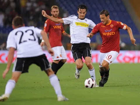 02h45 ngày 02/02, AS Roma vs Cesena: Có kịp gượng dậy?