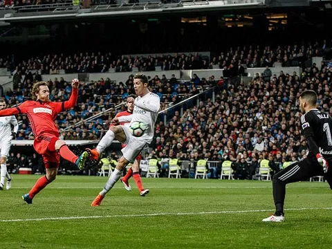 02h45 ngày 15/02, Real Madrid vs PSG: Kẻ tám lạng, người nửa cân