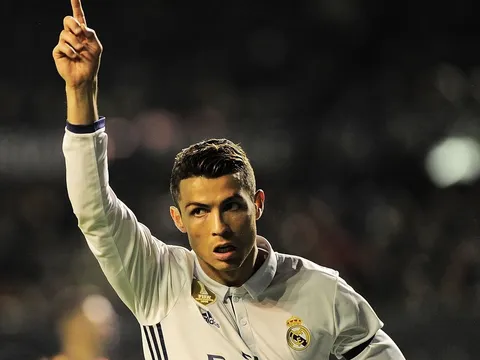 02h45 ngày 16/02, Real Madrid vs Napoli: Cr7 lãnh ấn tiên phong