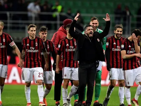 02h45 ngày 26/02, AS Roma vs AC Milan: Lúc này đã khác
