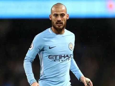 David Silva hạnh phúc tột cùng vì con trai sinh non đã cứng cáp