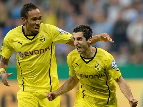 10 bộ đội xuất sắc nhất Bundesliga (Phần 2): Arsenal hưởng lợi từ Dortmund