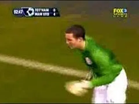 10 năm trước, Man Utd ra mắt thủ thành John O'Shea