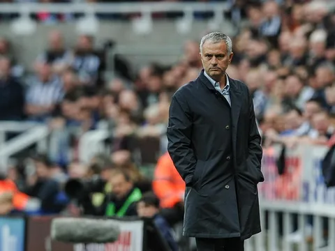10 thống kê đáng chú ý trước vòng 27 Ngoại hạng Anh: Mourinho khiến Man Utd lo lắng