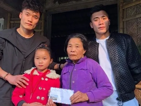 Điểm tin bóng đá Việt Nam sáng 15/02: “Thủ môn quốc dân” lại đốn tim người hâm mộ bằng việc thiện