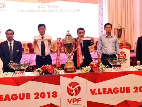 Bầu Tú ra tay: CHỐT vụ bản quyền truyền hình V-League 2018