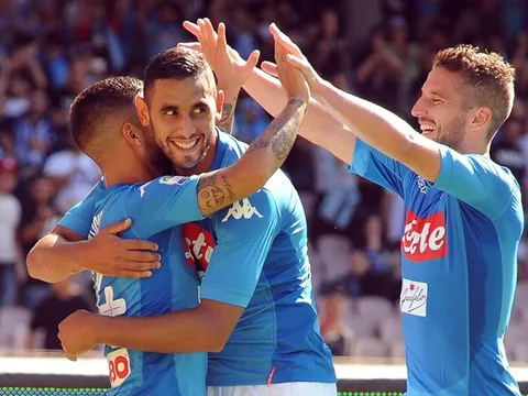 Mertens tâng bốc đồng đội trước thềm đại chiến với Lazio
