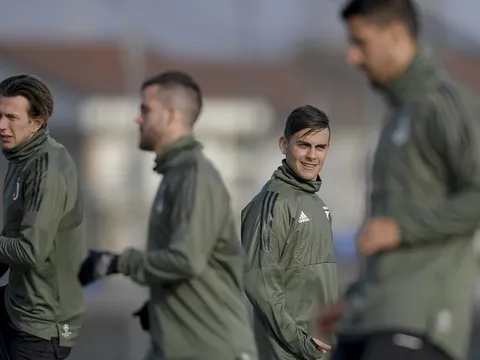 Chấn thương, Dybala chuyển sang làm 'fan cuồng' của Juventus
