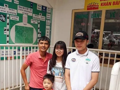 Công Phượng, Xuân Trường giúp bầu Đức thu tiền tỷ