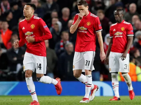 MU báo động đỏ: Tiền nhiều và nỗi khổ của Mourinho