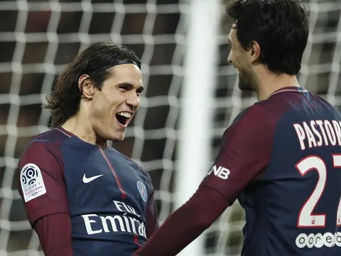 HLV Emery nổi xung thiên vì Cavani vắng tập