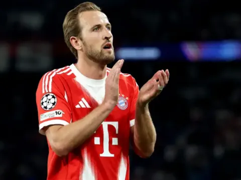 Bayern quyết giữ Harry Kane trước sự chèo kéo từ PSG