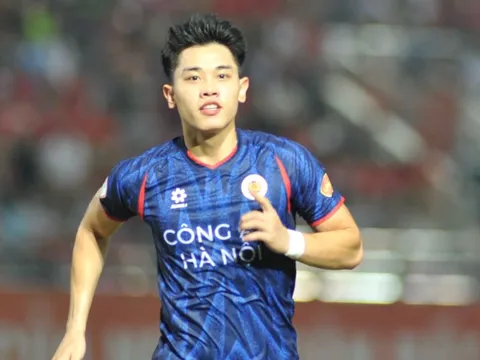Đình Bắc tỏa sáng, CAHN xây chắc ngôi đầu BXH V-League