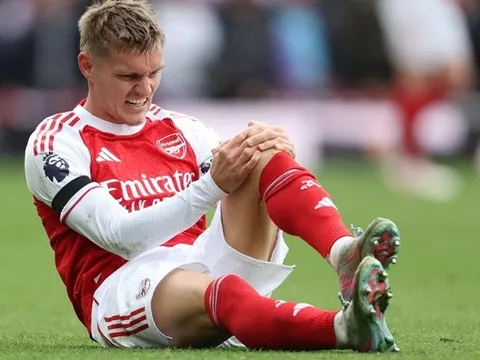 Arsenal thuê chuyên gia để cứu vãn đội hình nát vụn vì chấn thương