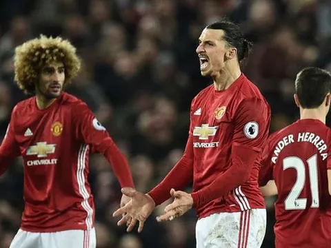 22h10 ngày 21/01, Stoke City vs Man Utd: Vượt mặt gã hàng xóm