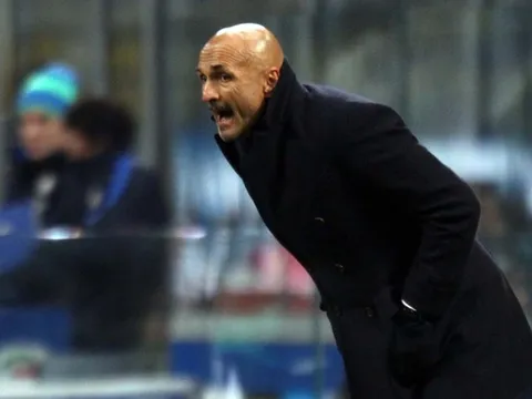 Spalletti thở phào khi chiến thắng đội bét bảng