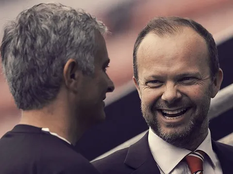 Với MU, tiếp tục chiều chuộng Mourinho là tự sát