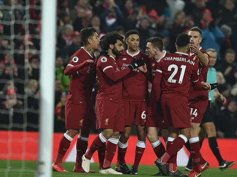 Dồn ép nghẹt thở, Liverpool bắn hạ Chích chòe trên sân nhà