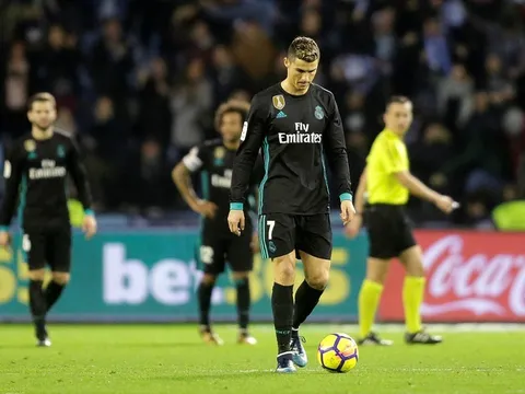 Bị "khắc tinh" của Barca cầm hòa, Real giương cờ trắng trong cuộc đua vô địch