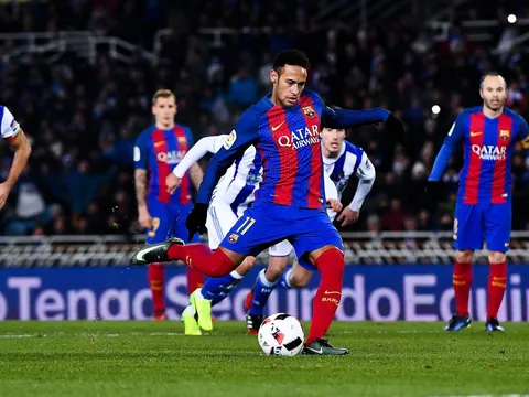 Sau lùm xùm nhảy với vợ, Morata đã trở lại tập luyện