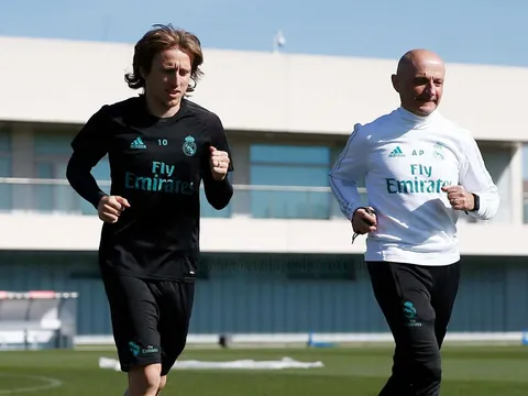 Rời tuyển trở về Madrid, Luka Modric đã dính chấn thương?