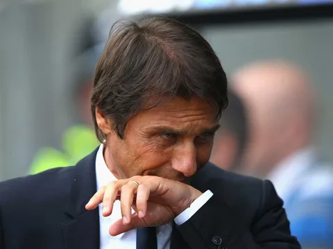 Antonio Conte: Chọn bình yên hay hạnh phúc
