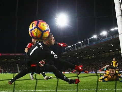 5 điểm nhấn Bournemouth 3-3 Arsenal: Trở về từ cõi chết