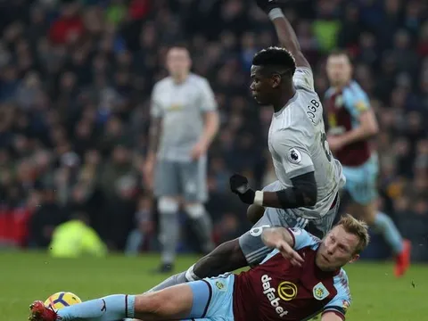 5 điểm nhấn Burnley 0-1 Man Utd: Điểm trừ của Pogba, Shaw phải 'cảnh giác' với Mourinho