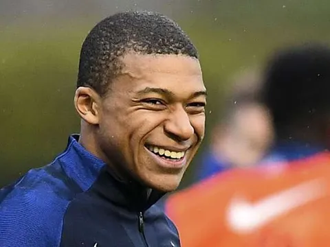 62 năm mới có một người như Kylian Mbappé